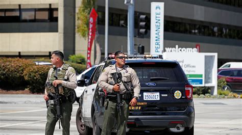 Deputies shoot, kill suspect who had fatally stabbed father, LASD says